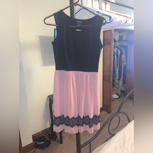 Black/pink cocktail dress